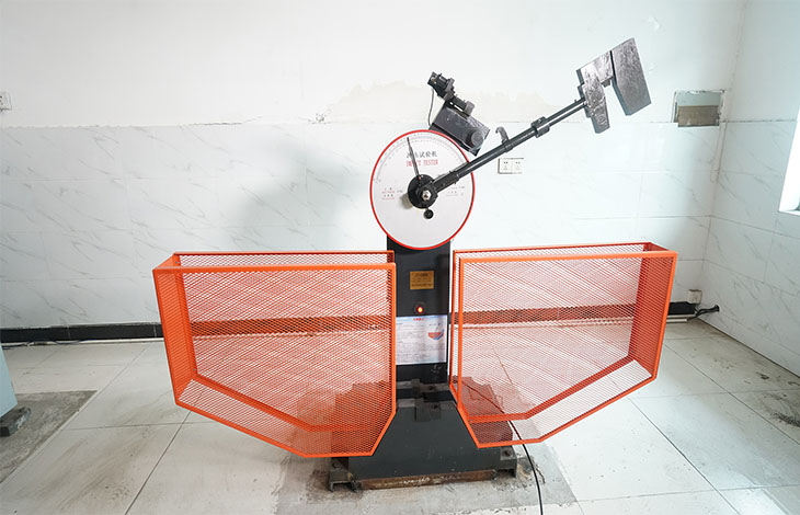 【潤(rùn)康】高鉻鑄鐵磨輥有哪些方面的優(yōu)點(diǎn)？