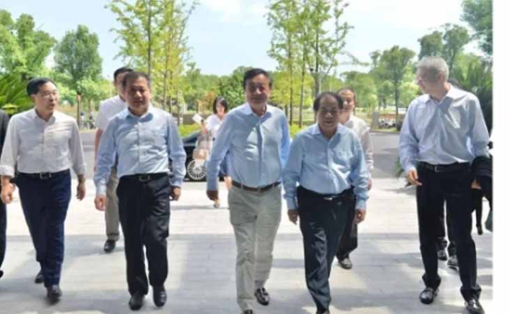 被求生欲振奮的華為，半年凈利潤(rùn)431億【潤(rùn)康】高鉻輥套對(duì)此看法