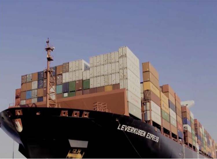 【潤康】高鉻輥套與您分享：運(yùn)費(fèi)翻3倍！中美海運(yùn)貿(mào)易“火爆”，集裝箱一柜難求